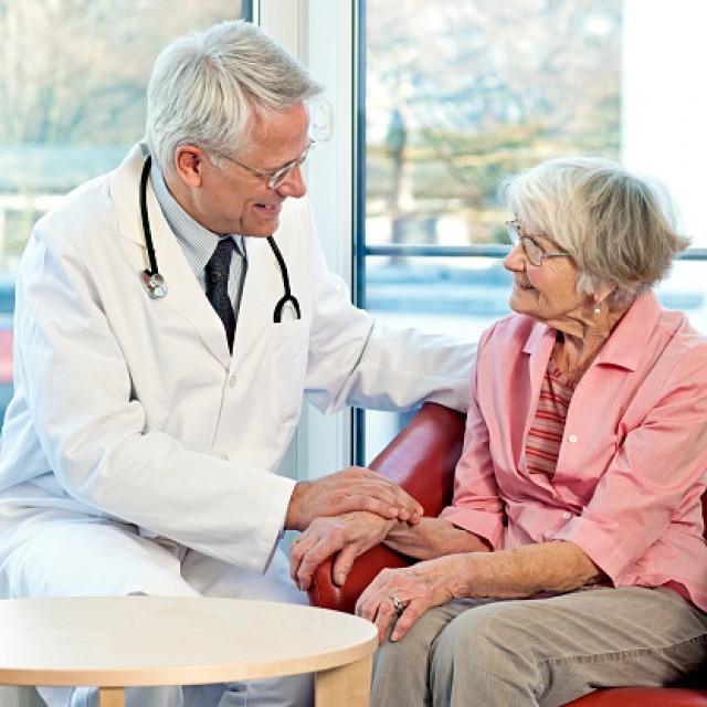 independent senior living doctor Healthcare Providers On-Site