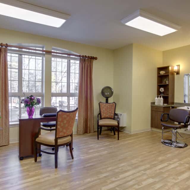 The Salon at Farmington Station Assisted Living